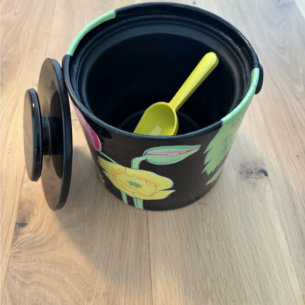 Vintage Elmar MFG Ice Bucket